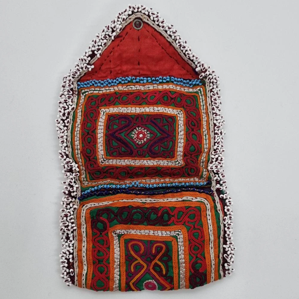 Handmade Tribal Pouch/Purse - Genka 2 Handmade Tribal Pouch/Purse - Genka - Image 2