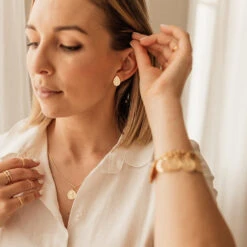 Platinum Pressed Metal Earrings - Sterling Silver -Sparkle Jewelry Deals Store RoseGold TearDropStud1 ce2bd66c 2a75 405f 92c2 f87798e8e411