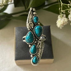 Turquoise Stone Vintage Feather Ring